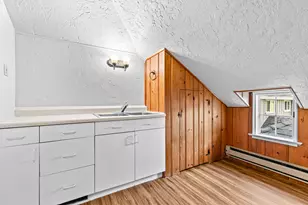 218 Saginaw Dr, Medford, OR 97504 - Photo 45