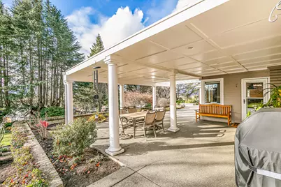 218 Saginaw Drive, Medford, OR 97504 - Photo 43
