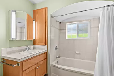 218 Saginaw Drive, Medford, OR 97504 - Photo 27