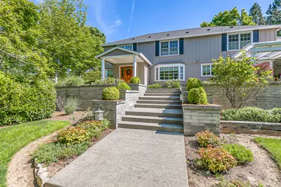 218 Saginaw Drive, Medford, OR 97504 - Photo 1