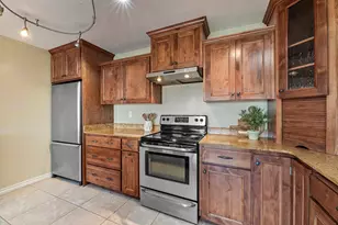 2381 Brentwood St, Medford, OR 97504 - Photo 25