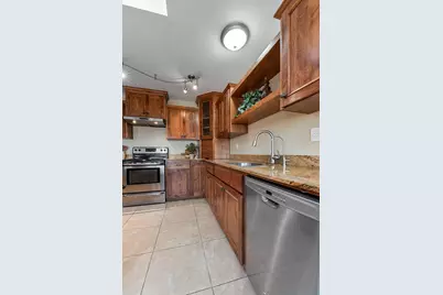 2381 Brentwood Street, Medford, OR 97504 - Photo 23