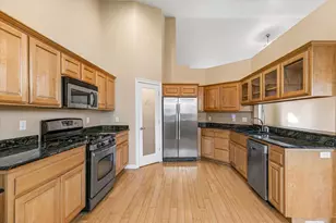 142 Whispering Dr, Grants Pass, OR 97527 - Photo 9