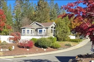 212 Wagon Wheel Dr, Grants Pass, OR 97527 - Photo 1