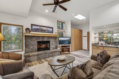 57319 Beaver Ridge Loop #2, Sunriver, OR 97707 - Photo 11