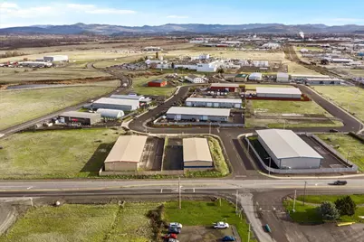 111 Trout Way, White City, OR 97503 - Photo 27