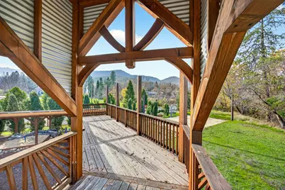 5650 Kane Creek Road, Central Point, OR 97502 - Photo 67