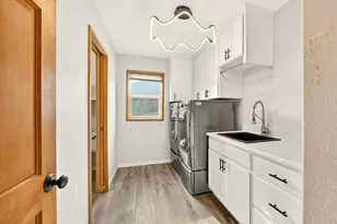 5650 Kane Creek Rd, Central Point, OR 97502 - Photo 27