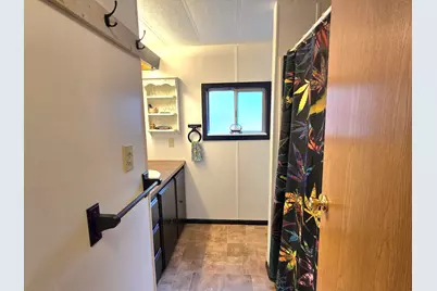 139 S Sawyer Avenue, Cave Junction, OR 97523 - Photo 23