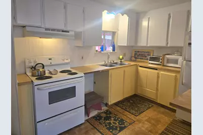 139 S Sawyer Avenue, Cave Junction, OR 97523 - Photo 13