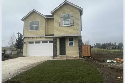 188 Maple Street #4, Eagle Point, OR 97524 - Photo 3