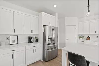 3842 NE Oakside Loop, Bend, OR 97701 - Photo 13