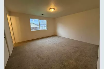 250 Tierra Circle, Eagle Point, OR 97524 - Photo 11