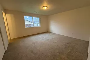 250 Tierra Cir, Eagle Point, OR 97524 - Photo 11