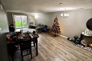 921 N Rose St, Phoenix, OR 97535 - Photo 17