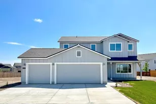 335 NW Par Ave, Madras, OR 97741 - Photo 3