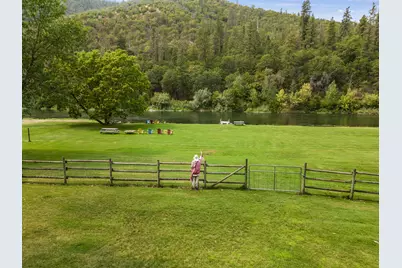 1407 Upper River Road, Gold Hill, OR 97525 - Photo 25