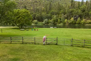 1407 Upper River Rd, Gold Hill, OR 97525 - Photo 25