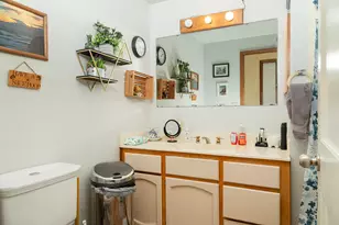 577 Galice Rd, Merlin, OR 97532 - Photo 15