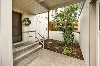 206 Mount Echo Drive, Medford, OR 97504 - Photo 3