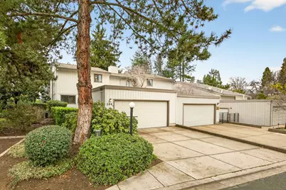 206 Mount Echo Drive, Medford, OR 97504 - Photo 1