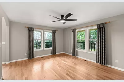 301 Leeannas Way, Shady Cove, OR 97539 - Photo 3