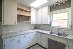 24127 Redwood Hwy, Kerby, OR 97531 - Photo 15