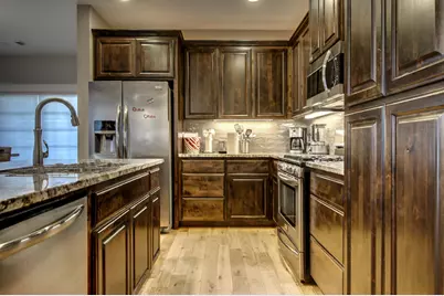 3835 Creek Mont Drive, Medford, OR 97504 - Photo 7