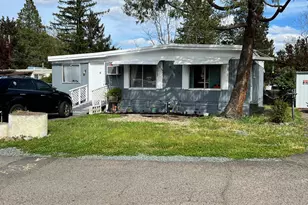 1246 N Second Ave, Gold Hill, OR 97525 - Photo 1