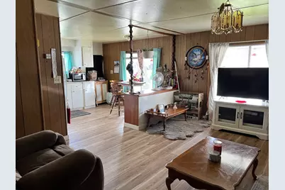 1246 N Second Avenue # 10, Gold Hill, OR 97525 - Photo 3