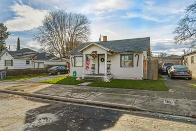 [Address not provided], Medford, OR 97501 - Photo 3