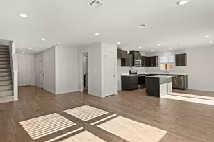 2601 Steadman Ave, Medford, OR 97501 - Photo 3