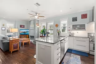 515 G St, Jacksonville, OR 97530 - Photo 11