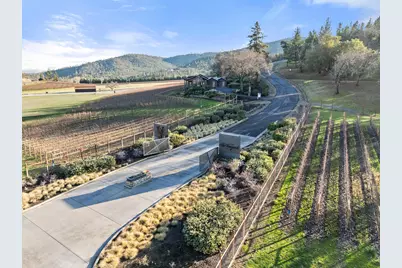 70 Vineyard View Circle, Medford, OR 97501 - Photo 5