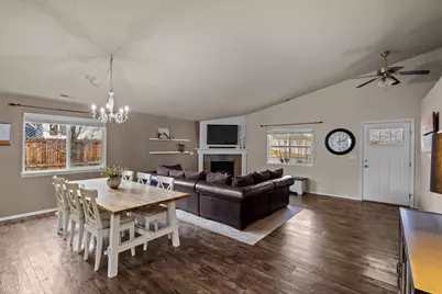 63194 De Haviland Street, Bend, OR 97701 - Photo 3