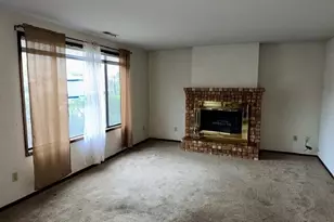 1141 Progress Dr, Medford, OR 97504 - Photo 11