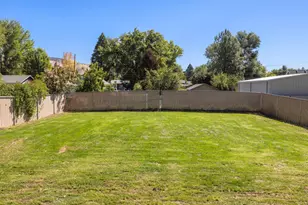 1759 Summers Ln, Klamath Falls, OR 97603 - Photo 31