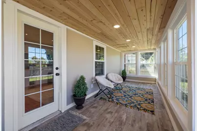 1759 Summers Lane, Klamath Falls, OR 97603 - Photo 5