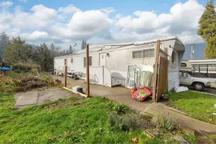 7001 Rogue River Hwy, Grants Pass, OR 97527 - Photo 11