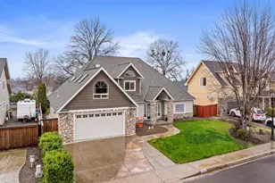 1653 Kentucky Ct, Central Point, OR 97502 - Photo 1