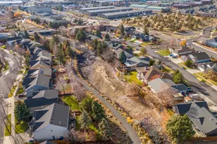 63151 Brookstone Ln, Bend, OR 97701 - Photo 53