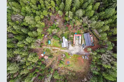 480 Daily Lane, Grants Pass, OR 97527 - Photo 1