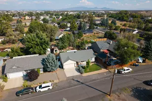 2240 SW 24th St, Redmond, OR 97756 - Photo 27