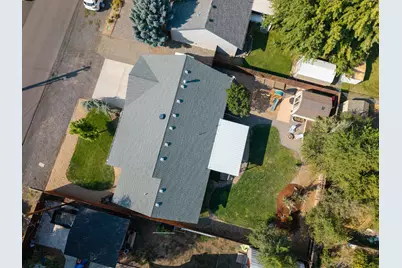 2240 SW 24th Street, Redmond, OR 97756 - Photo 31