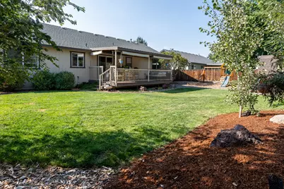 2240 SW 24th Street, Redmond, OR 97756 - Photo 23