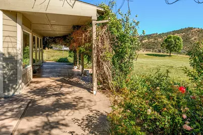 2101 Dead Indian Memorial Road, Ashland, OR 97520 - Photo 17