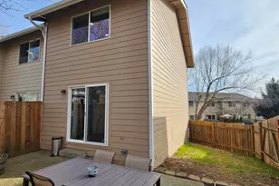 2240 Maplewood Dr S, Salem, OR 97306 - Photo 19