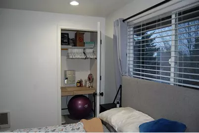 2240 Maplewood Drive S, Salem, OR 97306 - Photo 13