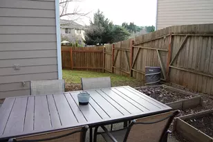 2240 Maplewood Dr S, Salem, OR 97306 - Photo 23