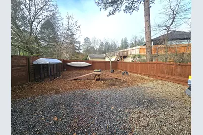 243 Shadowbrook Drive, Cave Junction, OR 97523 - Photo 17
